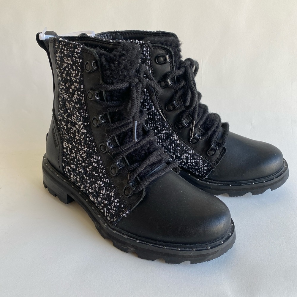 Sorel waterproof women’s winter boots, size 6.5 (EU 37.5). NWT!